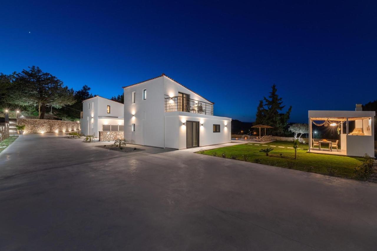 Aiora Luxury Villas 阿凡投 外观 照片