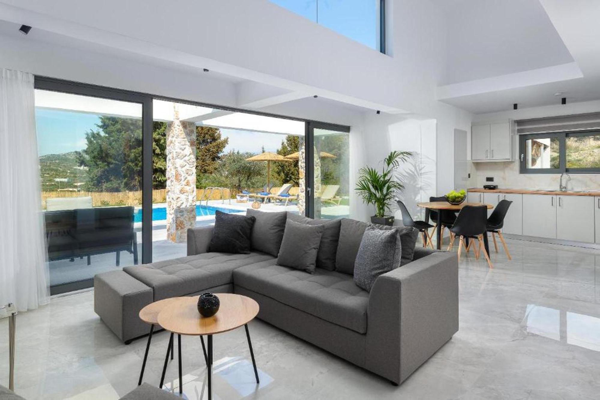 Aiora Luxury Villas 阿凡投 外观 照片